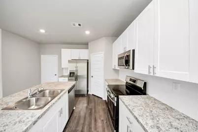 21235 Memorial Vista Drive, Houston, TX 77073 - Photo 7