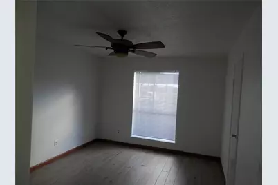7600 Emmett F Lowry Expressway #605, Texas City, TX 77591 - Photo 5
