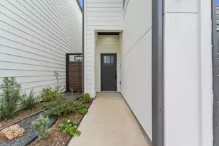 6126 Endeavor Heights St, Houston, TX 77091 - Photo 3