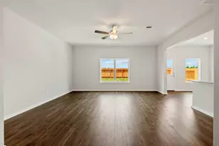 25542 Blooming Hazel Dr, Cleveland, TX 77328 - Photo 3