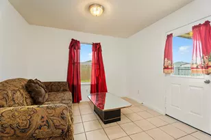 818 Marigold Rd, Baytown, TX 77521 - Photo 15