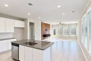 17758 White Lightning Way, Spring, TX 77379 - Photo 5