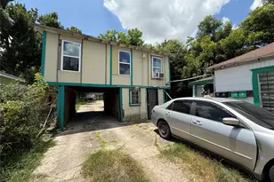 4406 Cavalcade St, Houston, TX 77026 - Photo 7