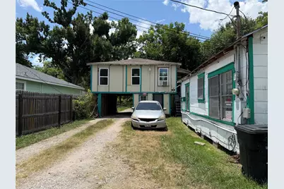 4406 Cavalcade Street, Houston, TX 77026 - Photo 3