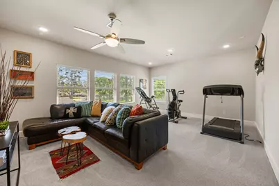 10214 Barwood Drive, Houston, TX 77043 - Photo 33