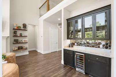 10214 Barwood Drive, Houston, TX 77043 - Photo 13