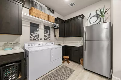 10214 Barwood Drive, Houston, TX 77043 - Photo 23