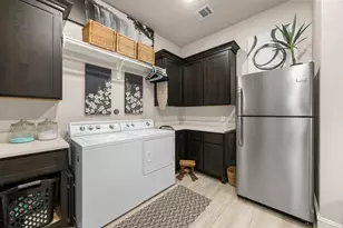 10214 Barwood Dr, Houston, TX 77043 - Photo 23