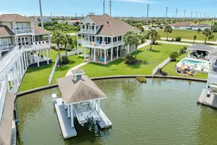 3635 Cove Ln, Galveston, TX 77554 - Photo 1