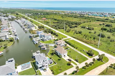 3635 Cove Lane, Galveston, TX 77554 - Photo 5