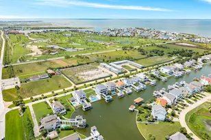 3635 Cove Ln, Galveston, TX 77554 - Photo 7