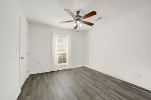 5343 Royal Pkwy, Friendswood, TX 77546 - Photo 13