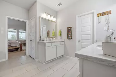 15002 Gulfstream Park Avenue, Mont Belvieu, TX 77523 - Photo 27