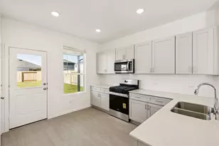 813 High Mesa Ln, Montgomery, TX 77356 - Photo 9