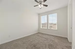 9679 Towne Lake Pkwy, Cypress, TX 77433 - Photo 17