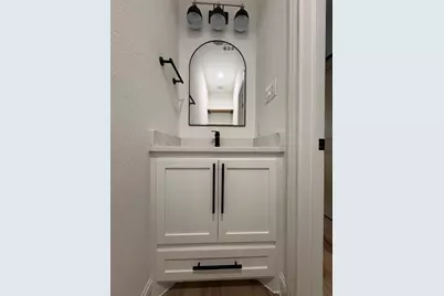 109 Cove Point, Conroe, TX 77356 - Photo 17