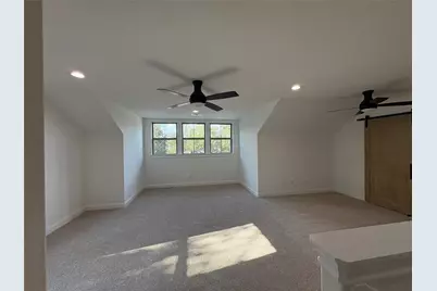 109 Cove Point, Conroe, TX 77356 - Photo 19