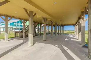 3000 Copacabana Dr, Crystal Beach, TX 77650 - Photo 15