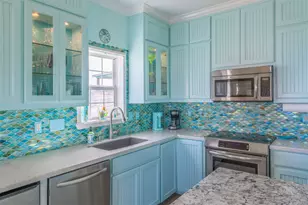 3000 Copacabana Dr, Crystal Beach, TX 77650 - Photo 27