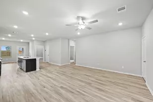 13318 Prado Ridge Ln, Rosharon, TX 77583 - Photo 9