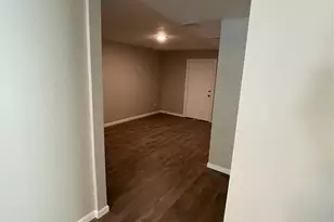 3211 Retta St, Houston, TX 77026 - Photo 7
