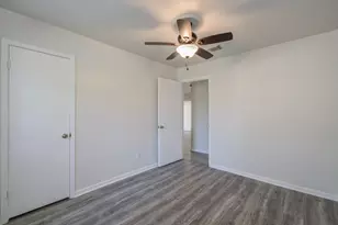 15611 La Casa Ln, Houston, TX 77062 - Photo 27