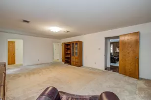 15413 Chichester Ln, Jersey Village, TX 77040 - Photo 19