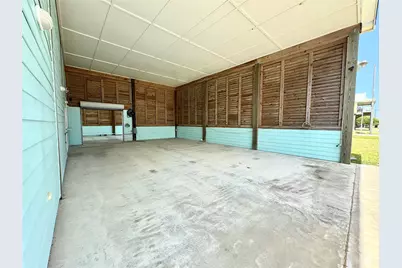 945 Alberdie Drive, Crystal Beach, TX 77650 - Photo 3
