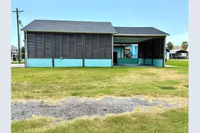 945 Alberdie Drive, Crystal Beach, TX 77650 - Photo 13