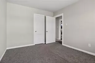 1711 W 5th St, Freeport, TX 77541 - Photo 5