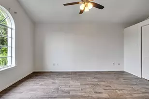 502 N Oak St, Texas City, TX 77591 - Photo 25