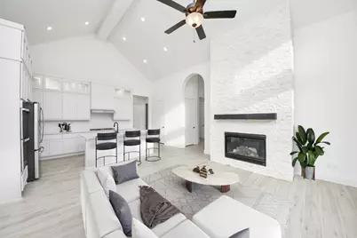 9438 Chateau Hill, Iowa Colony, TX 77578 - Photo 3