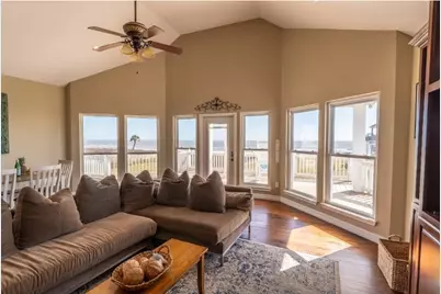 773 Bolivar Dunes Boulevard, Gilchrist, TX 77617 - Photo 7