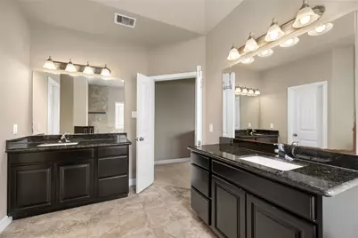 14407 Meadowlands Drive, Mont Belvieu, TX 77523 - Photo 19