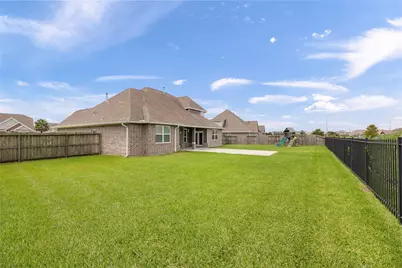 14407 Meadowlands Drive, Mont Belvieu, TX 77523 - Photo 29