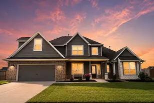 14407 Meadowlands Dr, Mont Belvieu, TX 77523 - Photo 1
