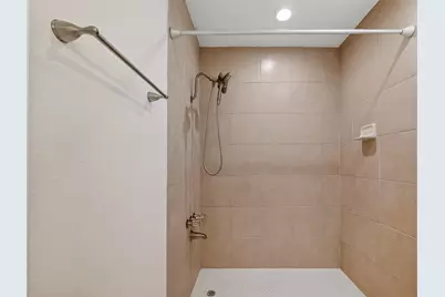 16707 Schooners Way, Friendswood, TX 77546 - Photo 13