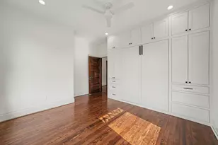 404 Avondale St, Houston, TX 77006 - Photo 19