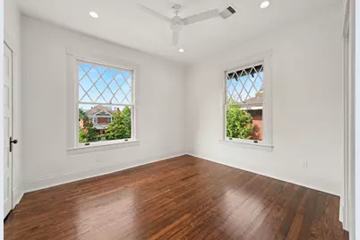 404 Avondale Street, Houston, TX 77006 - Photo 23