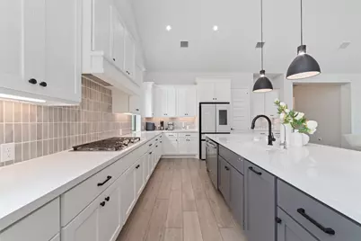 5511 Holly Hollow Lane, Fulshear, TX 77441 - Photo 13