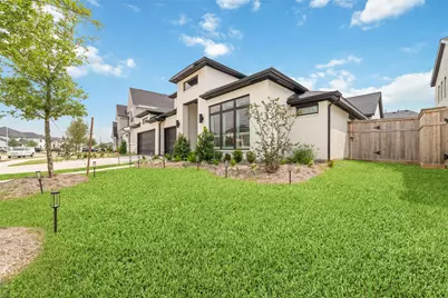 5511 Holly Hollow Lane, Fulshear, TX 77441 - Photo 3