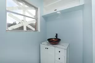 8235 Dover St, Houston, TX 77061 - Photo 27