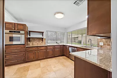7810 Antoine Drive, Houston, TX 77088 - Photo 3