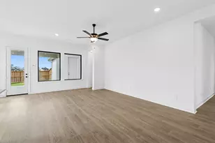 12123 Canal Vw Blvd, Mont Belvieu, TX 77523 - Photo 25
