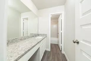 2541 Hawks Eye Dr, Conroe, TX 77301 - Photo 11