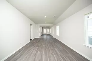 2541 Hawks Eye Dr, Conroe, TX 77301 - Photo 3