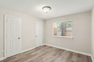 3 Flint St, Conroe, TX 77301 - Photo 13