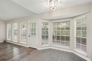 3 Flint St, Conroe, TX 77301 - Photo 11