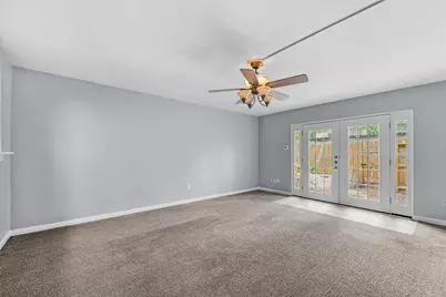 5237 Arboles Drive #C, Houston, TX 77035 - Photo 7