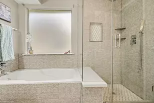 1927 Pinewood Ct, Baytown, TX 77521 - Photo 25